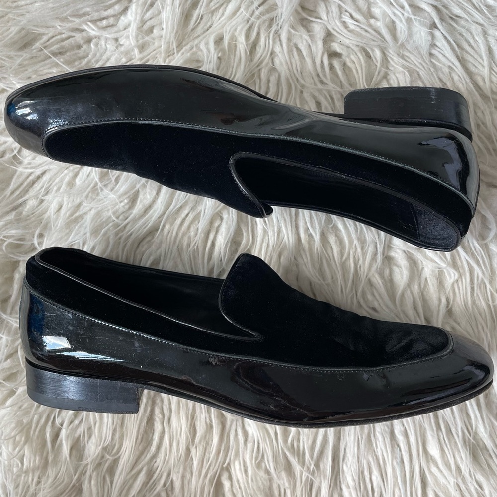 Jimmy Choo Black Soft Shiny Calf Patent Leather Velvet Panel Loafers EUC 42.5
